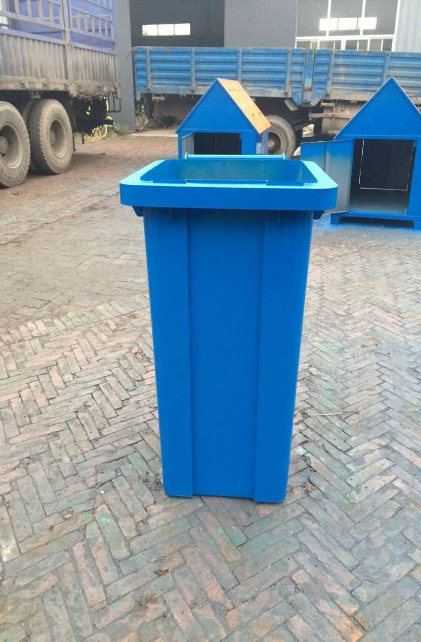 塑料垃圾桶的优势和户外垃圾桶的组成